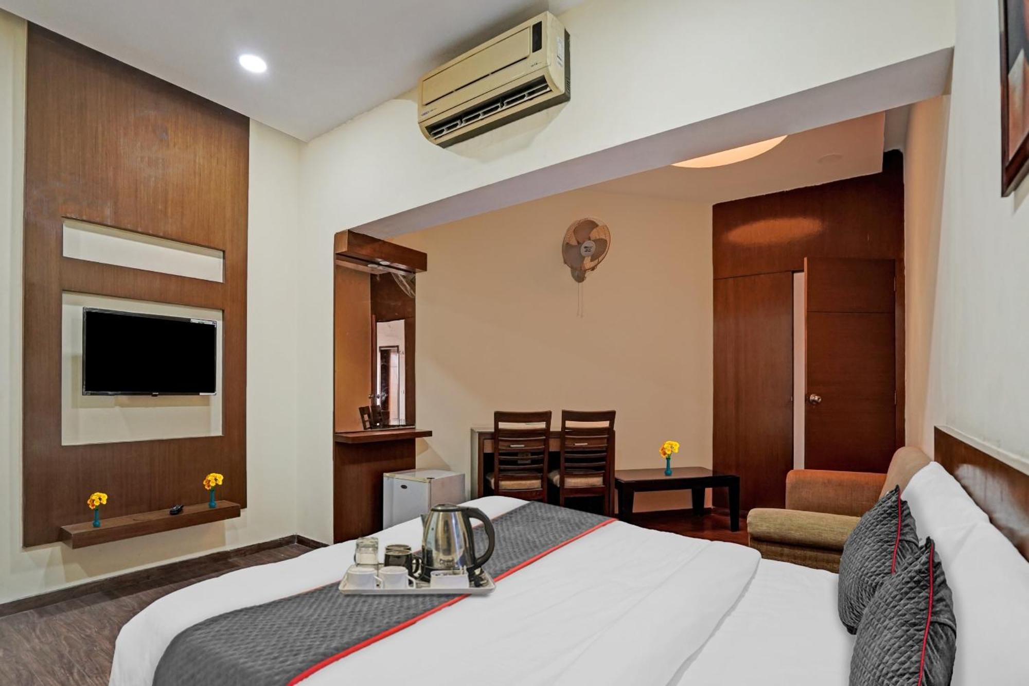 Hotel O Royal Regency Ghaziabad Exterior foto