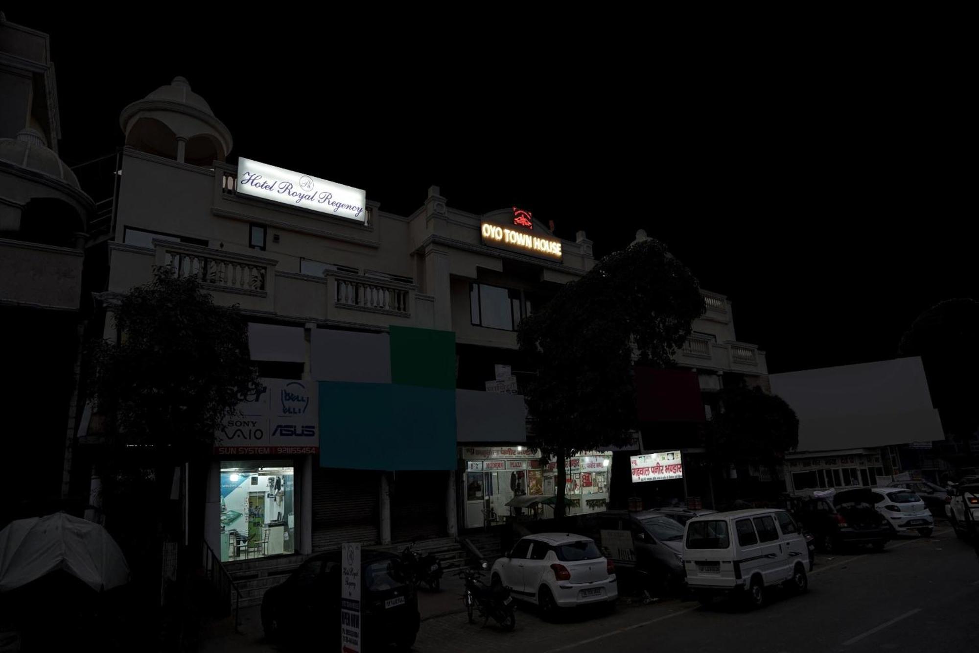 Hotel O Royal Regency Ghaziabad Exterior foto